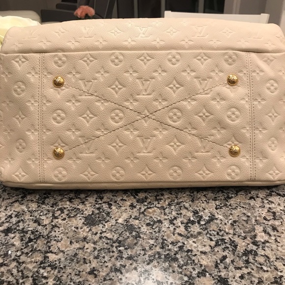 Louis Vuitton Empreinte Artsy MM - Picture 2 of 6